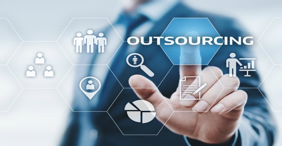 How to Successfully Outsource Software Development Projects